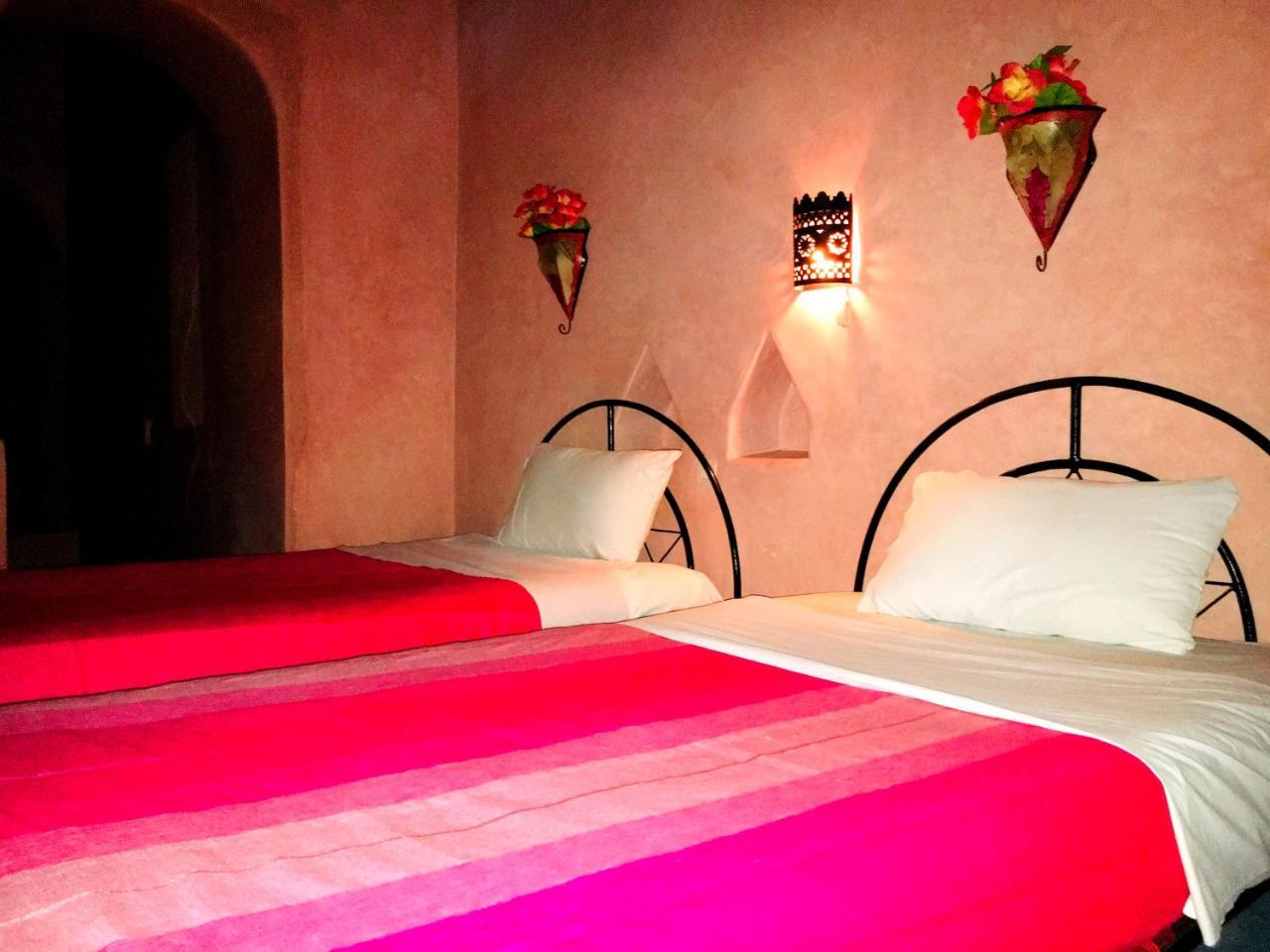 Kasbah Tiriguioute Hotel Skoura Kültér fotó