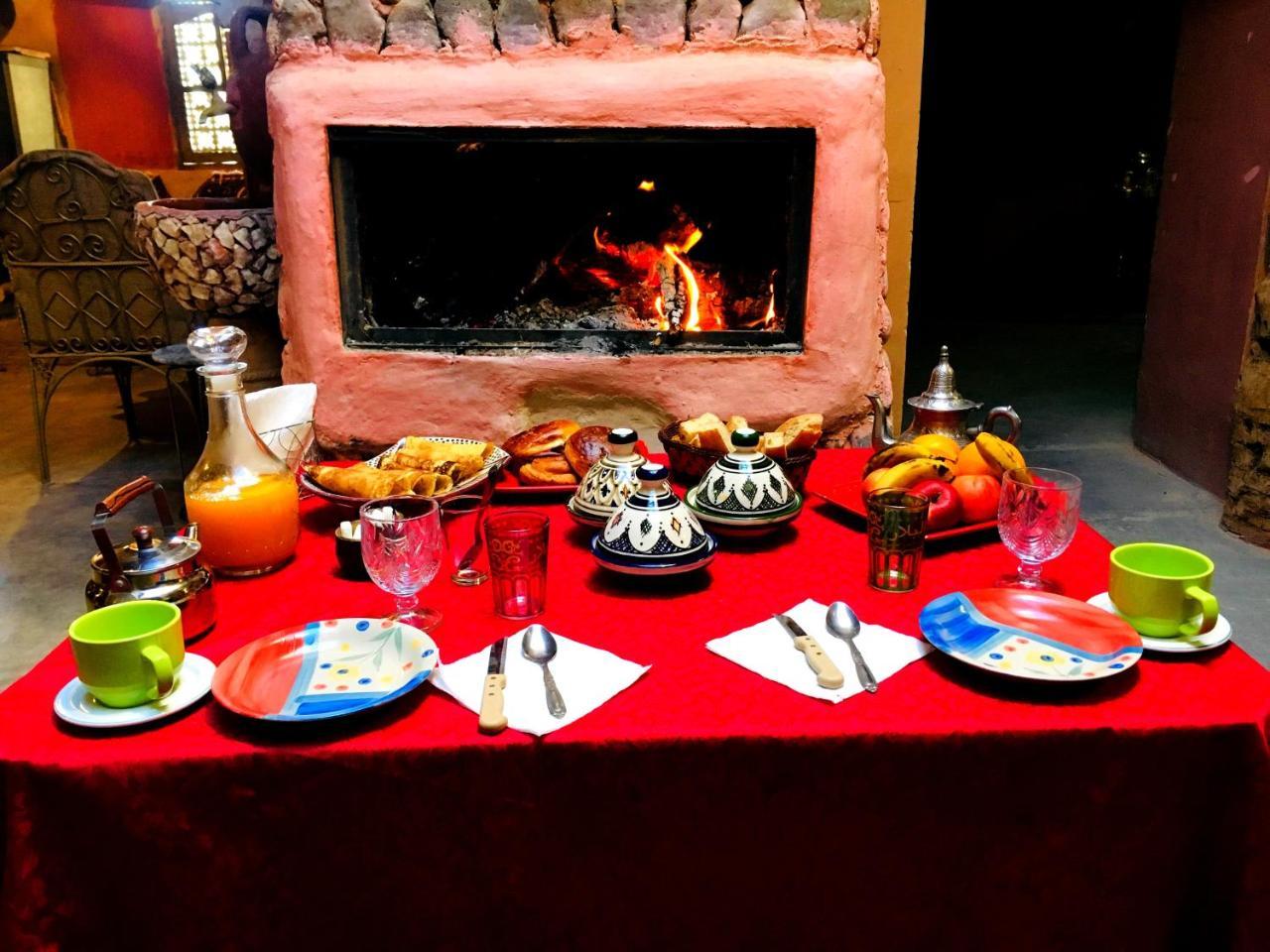 Kasbah Tiriguioute Hotel Skoura Kültér fotó